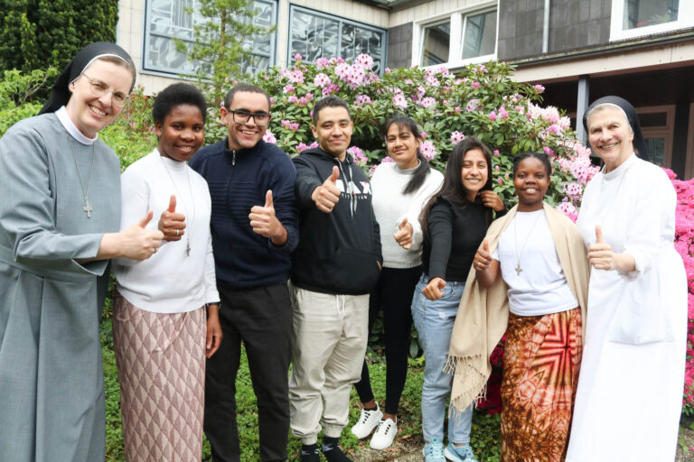 20250402-MaZ Incomer