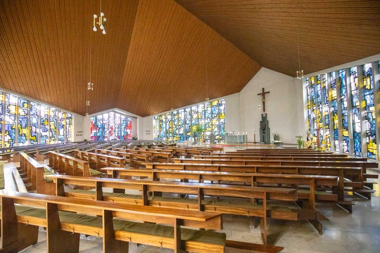 Pfarrkirche St. Luzia in Berge